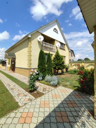 Продаж неймовірно гарного будинку неподалік термальних басейнів - фото 1