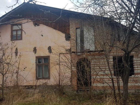 Половина будинку в центральній частині Борислава Борислав