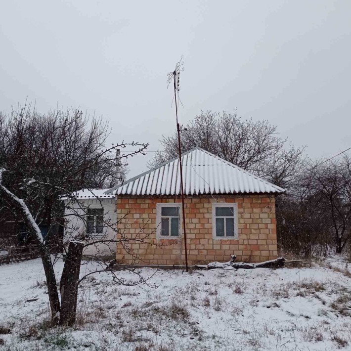 Продається невеликий житловий будинок в м.Василькові, Київської обл. - фото 1