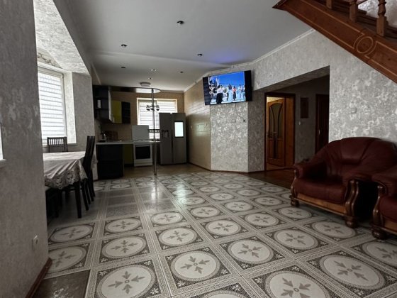 Два будинки за ціною одного Виноградів