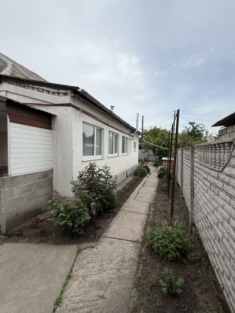 Продается уютный дом в районе Димитровского рынка (є відновлення) - фото 1