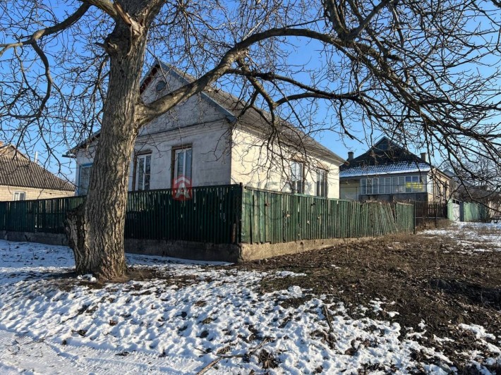Будинок на стадії ремонту. - фото 1