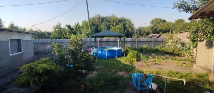 Продам часть дома в городе - фото 1