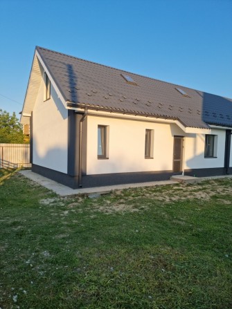 Продам таунхауз 85 кв. м. Боярська ОТГ Тарасівка. Вулиця Абрикосова,31 - фото 1