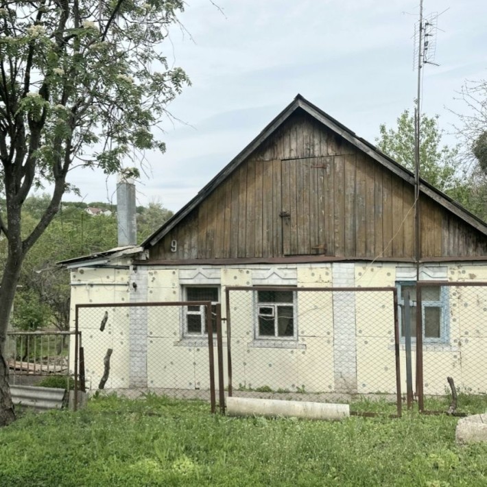 М.Холодная Гора 15 минут, продам дом, пгт Высокий - фото 1