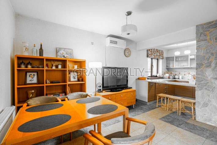 Продаж будинку Вишгород, Київська область, купить дом с ремонтом - фото 1