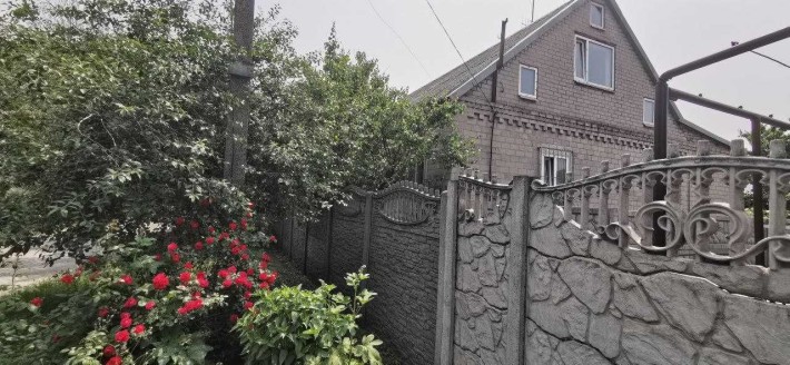 Продається двоповерховий будинок біля ЖД вокзалу - фото 1