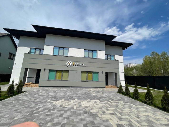 Продам дім Київська область, 600 кв м, з  великою лаунч зоною - фото 1
