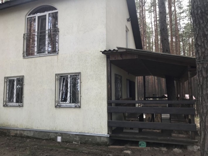 Продам дачний будинок 2 поверхи ,пiдвал.Заг пл 90м2,жила 70.Блок ,утеп - фото 1