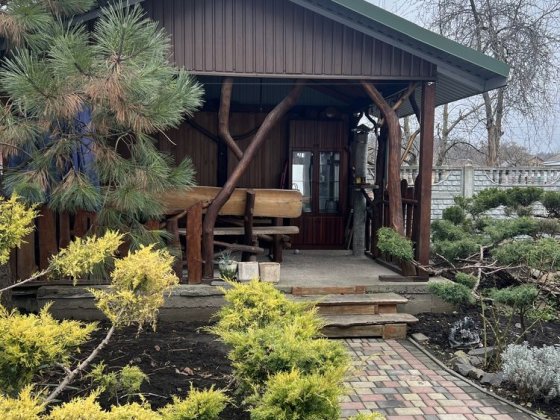 Продається бізнес будинок в центрі м.Городище, Черк. обл, вул. Миру Городище