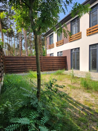 Продаж Дуплексу з бомбосховищем 180м2 в місті Гостомель Київська обл. - фото 1