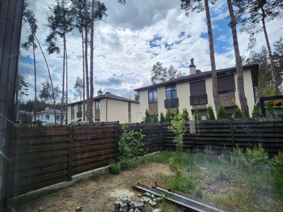 Продаж Дуплексу біля парку в Гостомелі  Київська обл Гостомель