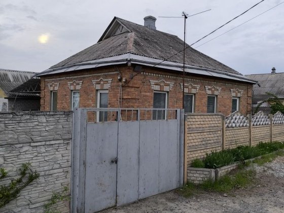 Будинок у Дергачах для родини( район стадіону) Дергачи