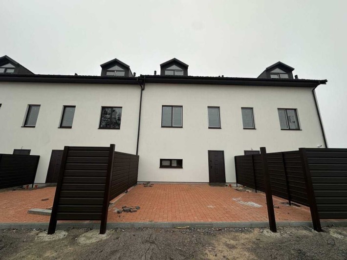 Продам новий таунхаус в Гостомелі. Центральні комунікації! - фото 1