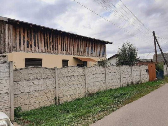 Продам в Дергачах новий будинок з мансардою з приватизованою ділянкою - фото 1