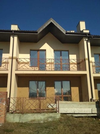 Продаж котеджу на вулиці Святого Юра - фото 1