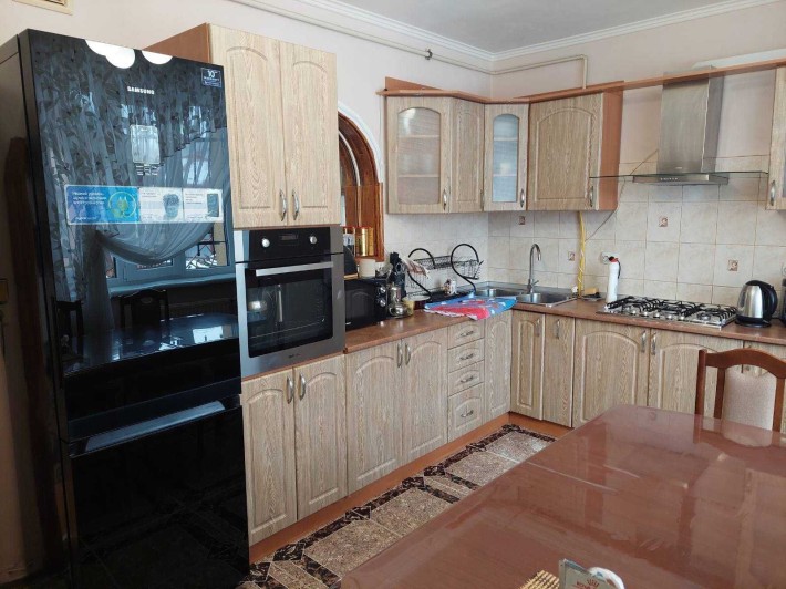 ПРОДАЖ будинку 100 м. кв.  вул. Самбірська м. Дрогобич - фото 1