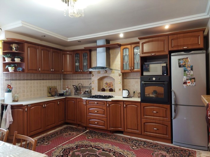 Продаж будинку 214м2 вул. Дорошенка, м. Дрогобич - фото 1