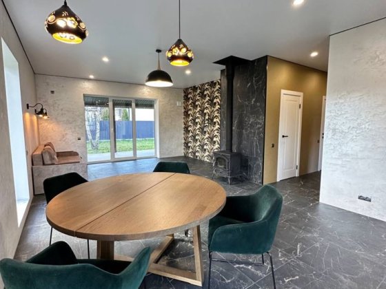 Продаж готового будинку в Гостомелі з ремонтом . 6 соток Гостомель