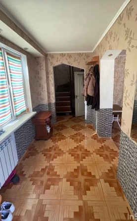 Компактний будинок у передмісті Чорноморська - фото 1