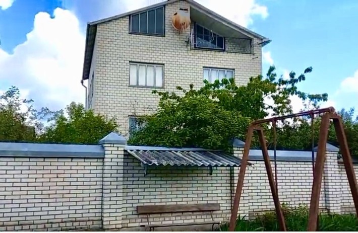 Продам Будинок з ділянкою ! Терміново ! - фото 1