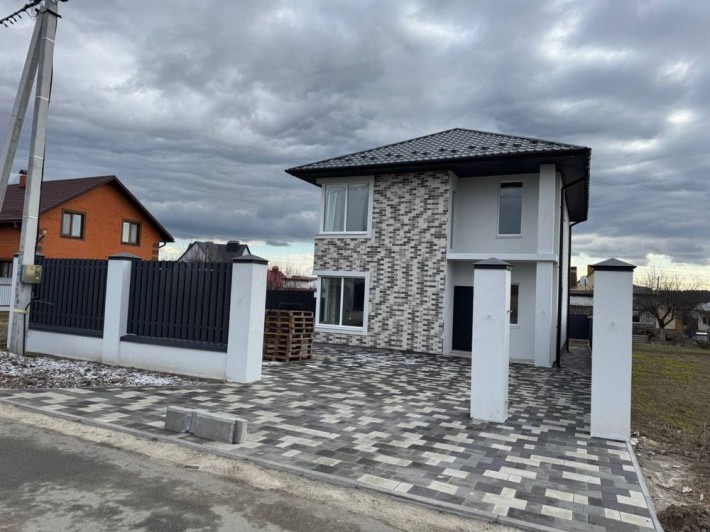 Терміновий Продаж будинку в Гостомелі - фото 1