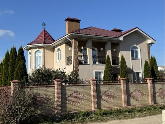 Дом с ремонтом мебелю и техниеой. Газовое отопление. 5 спален. Гостомель