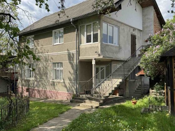 Продаж цегляного будинку Калуш