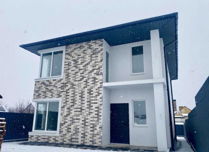 Продам будинок біля озера! Гостомель!!! - фото 1