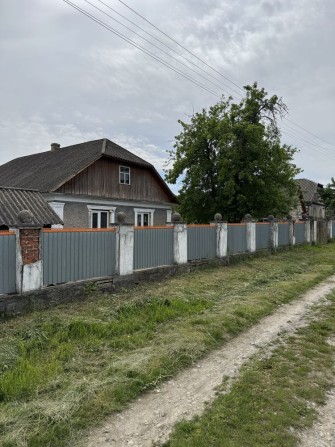 Продам будинок с. Суржа - фото 1