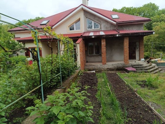 Продам від власника Кам'янець-Подільський