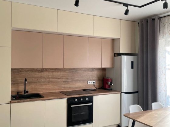 Таунхаус з ремонтом та меблями, Гостомель, сертифікат Гостомель