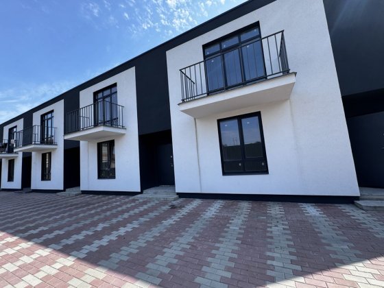 Таунхаус за ціною двокімнатної квартири Гостомель