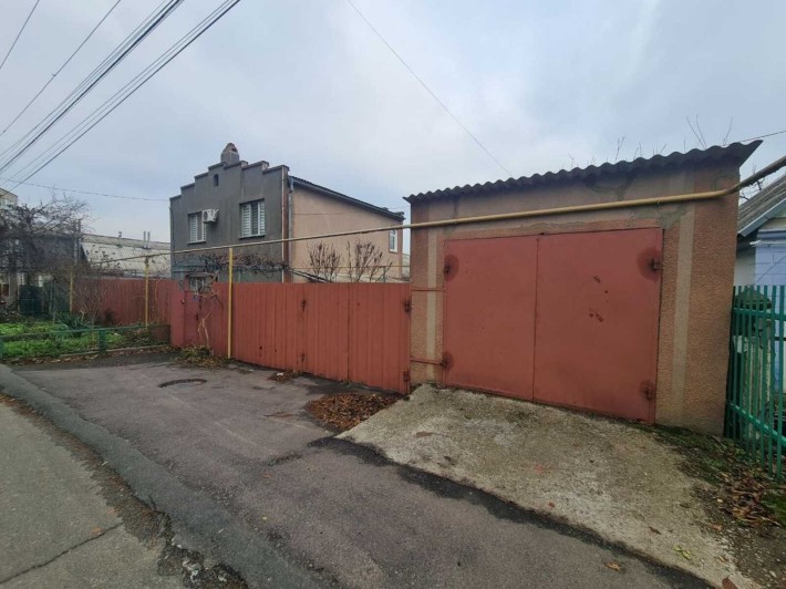 Продаж будинку в м. Чорноморськ  Центр міста, район Вечірнього - фото 1