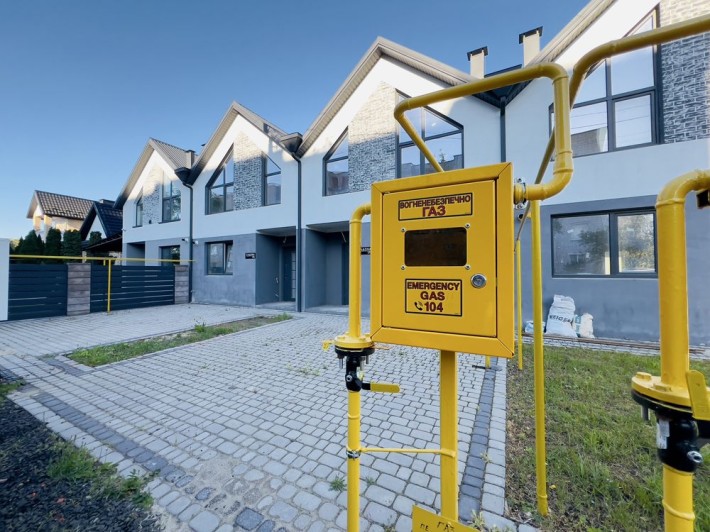 Сучасний таунхаус на Садовій з газовим опаленням! - фото 1