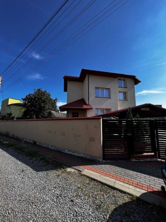 Продаж будинку в місті Ковель для великої сім'ї - фото 1