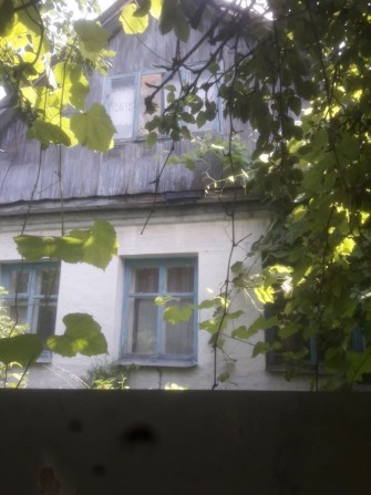 Продам дом в городе Конотоп - фото 1