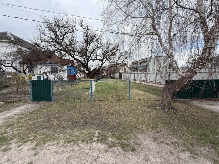 Половину будинку - фото 1