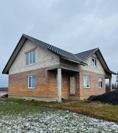 Продам будинок з земельною ділянкою. - фото 1