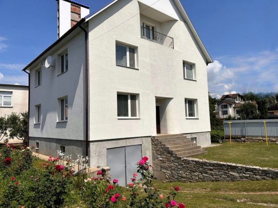 Продам чудовий будинок Каменец-Подольский