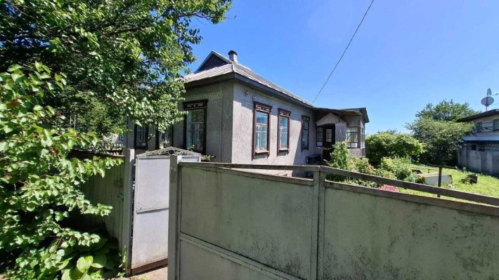 Продаж Будинку на Загребеллі (кінцева зупинка трамваю) - фото 1