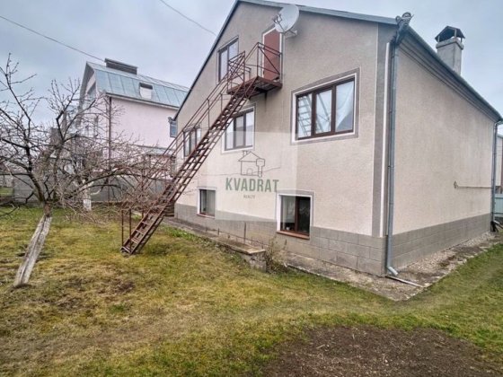 Продам добротний 2-х поверховий будинок, с. Мукша-Китайгородська Кам'янець-Подільський