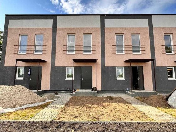 Таунхаус в Гостомелі з максимальним наповненням! Ціну знижено! Гостомель