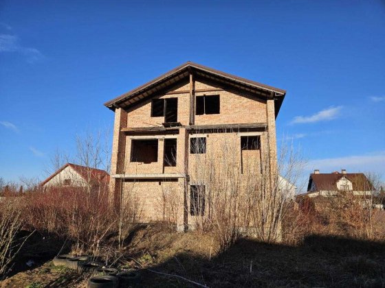 Будинок незавершене будівництво 10сот  вул.Лотоцького м.Коломия Коломия