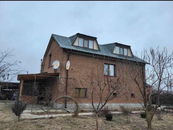 Продам Будинок  !!! Конотоп