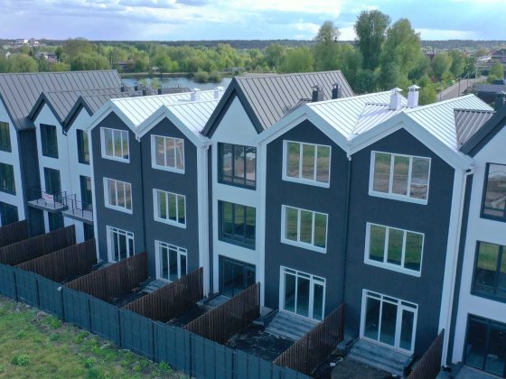 Таунхаус з видом на озеро. 113 м2. Розстрочка. Гостомель Гостомель