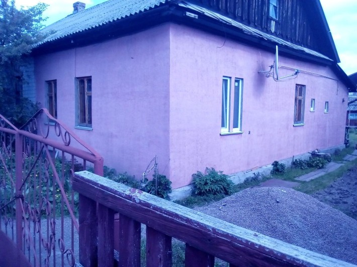 Продам половину дома, район Утоса - фото 1