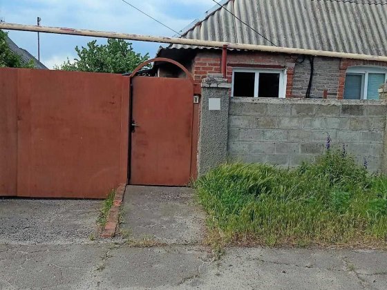 Продається житловий будинок с. Красногірка Краматорск