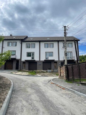 Продаж 4 поверхового таунхауса , 164 кв. м, 3 кімнати, м.Кременець - фото 1