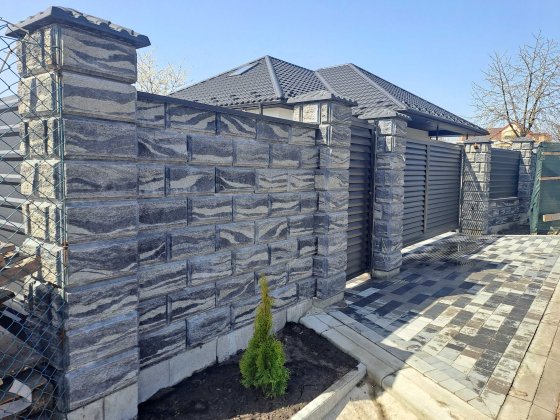 Новозбудований будинок Кременец